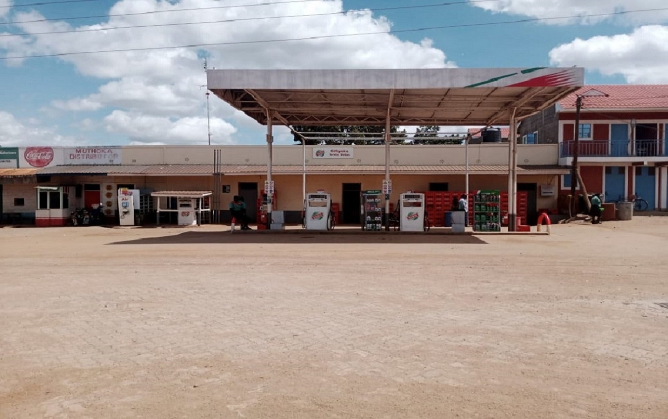 Lubricants and oils display at Rubis